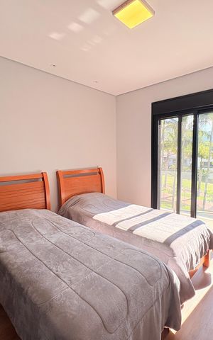 Casa de condomínio à venda com 500m², 4 quartos e 6 vagasSuíte 1