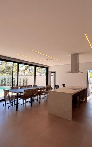 Casa de condomínio à venda com 500m², 4 quartos e 6 vagasÁrea Gourmet