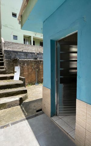 Casa para alugar com 125m², 2 quartos e sem vagaFachada
