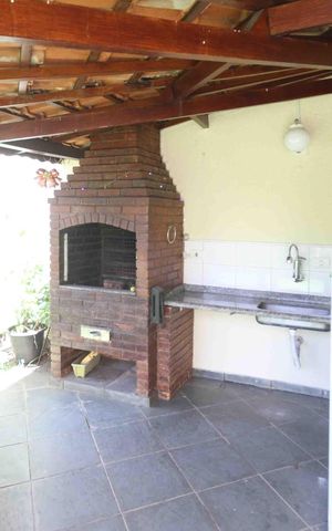 Casa de condomínio à venda com 137m², 3 quartos e sem vaga Casa de condomínio à venda com 137m², 3 quartos e sem vagaÁrea comum - Churrasqueira