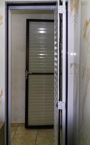Casa para alugar com 70m², 3 quartos e 1 vaga Casa para alugar com 70m², 3 quartos e 1 vagaBanheiro