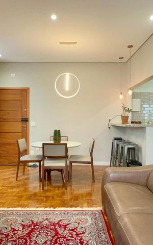 Apartamento à venda com 83m², 2 quartos e 1 vagaSala de TV