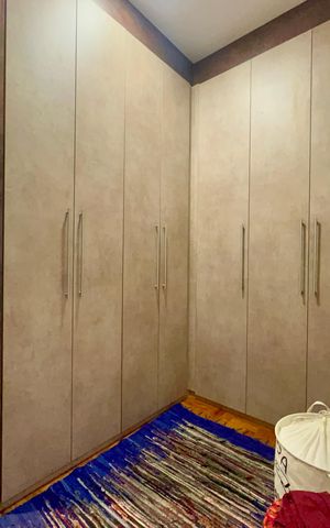 Apartamento à venda com 83m², 2 quartos e 1 vagaCloset da suíte