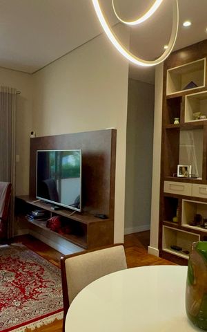 Apartamento à venda com 83m², 2 quartos e 1 vagaSala de Jantar