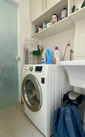 Apartamento à venda com 83m², 2 quartos e 1 vagaÁrea de Serviço