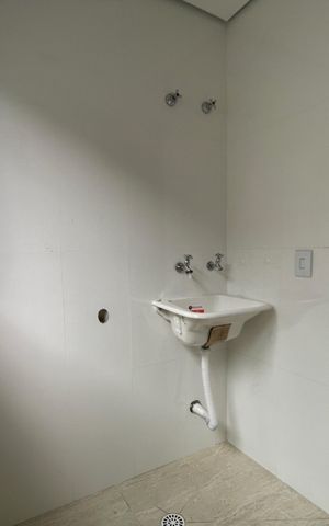 Apartamento à venda com 53m², 2 quartos e 1 vaga Apartamento à venda com 53m², 2 quartos e 1 vagaÁrea de serviço
