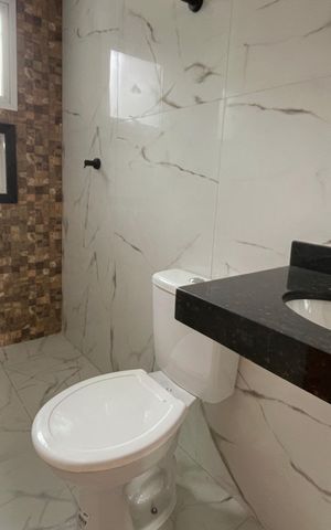 Apartamento à venda com 53m², 2 quartos e 1 vaga Apartamento à venda com 53m², 2 quartos e 1 vagaBanheiro