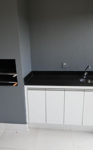 Casa de condomínio para alugar com 415m², 3 quartos e 5 vagasChurrasqueira