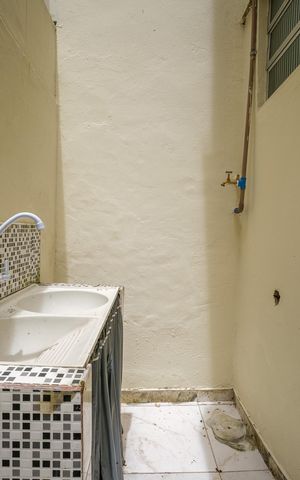 Apartamento à venda com 43m², 1 quarto e sem vaga Apartamento à venda com 43m², 1 quarto e sem vagaÁrea de Serviço