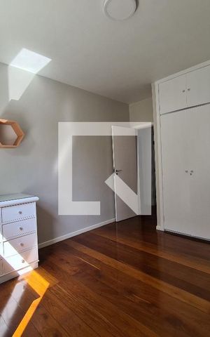 Apartamento à venda com 196m², 4 quartos e 3 vagas