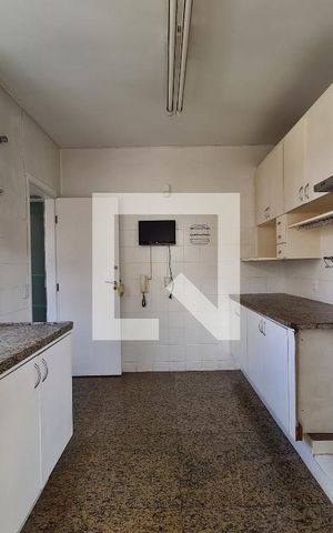 Apartamento à venda com 196m², 4 quartos e 3 vagas