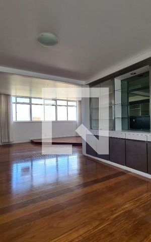 Apartamento à venda com 196m², 4 quartos e 3 vagas