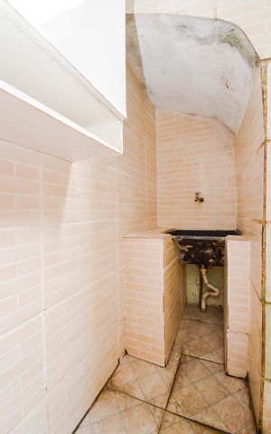 Casa à venda com 122m², 2 quartos e 1 vagaÁrea de Serviço
