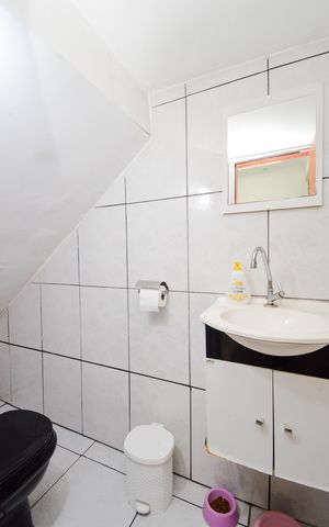 Casa à venda com 122m², 2 quartos e 1 vagaLavabo
