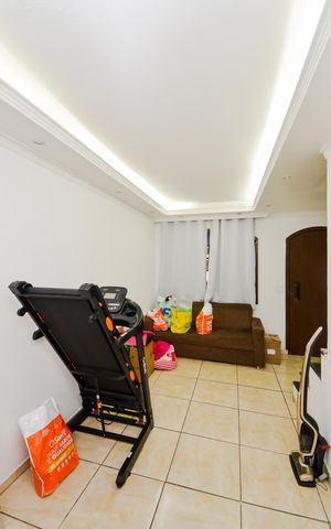 Casa à venda com 122m², 2 quartos e 1 vagaSala