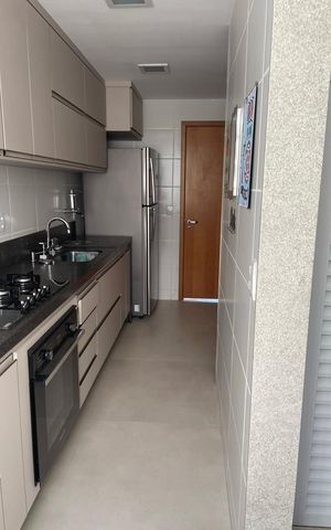 Apartamento à venda com 122m², 2 quartos e 2 vagasCozinha