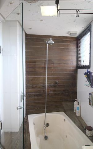 Apartamento à venda com 82m², 2 quartos e 2 vagasBanheiro da Suíte 1