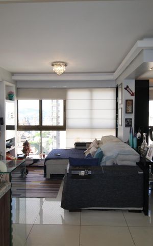 Apartamento à venda com 82m², 2 quartos e 2 vagasSala