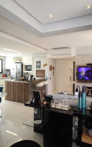 Apartamento à venda com 82m², 2 quartos e 2 vagasSala