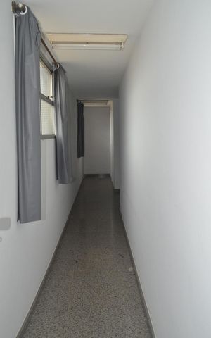 Apartamento à venda com 340m², 3 quartos e 3 vagas Apartamento à venda com 340m², 3 quartos e 3 vagasCorredor