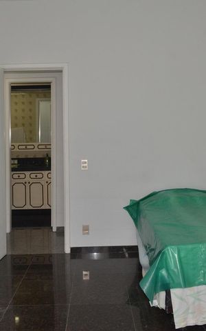 Apartamento à venda com 340m², 3 quartos e 3 vagas Apartamento à venda com 340m², 3 quartos e 3 vagasQuarto