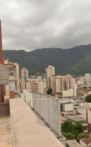 Apartamento à venda com 340m², 3 quartos e 3 vagas Apartamento à venda com 340m², 3 quartos e 3 vagasÁrea externa