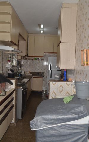 Apartamento à venda com 340m², 3 quartos e 3 vagas Apartamento à venda com 340m², 3 quartos e 3 vagasCozinha