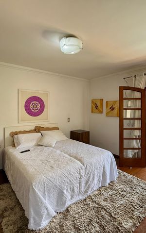 Casa à venda com 500m², 6 quartos e 6 vagas Casa à venda com 500m², 6 quartos e 6 vagasSuíte 4