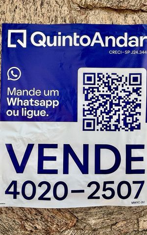 Casa à venda com 500m², 6 quartos e 6 vagas Casa à venda com 500m², 6 quartos e 6 vagasPlaca