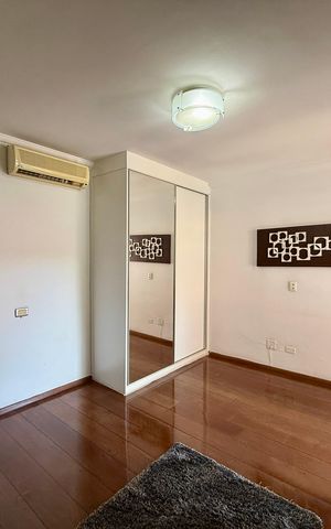 Casa à venda com 500m², 6 quartos e 6 vagas Casa à venda com 500m², 6 quartos e 6 vagasSuíte 2
