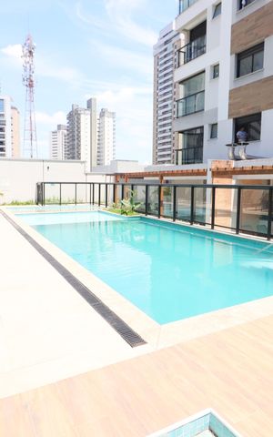 Apartamento à venda com 92m², 2 quartos e 2 vagasÁrea comum - Piscina