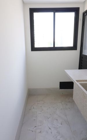 Apartamento à venda com 92m², 2 quartos e 2 vagasCozinha e Área de Serviço