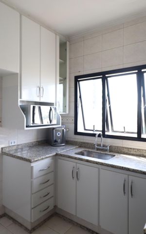 Apartamento à venda com 104m², 3 quartos e 2 vagasCozinha