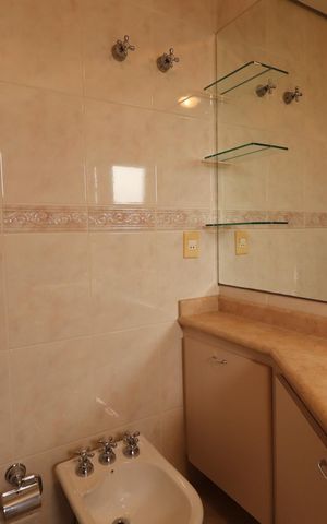Apartamento à venda com 104m², 3 quartos e 2 vagasBanheiro da Suíte