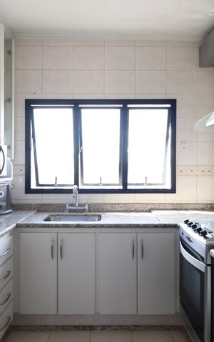 Apartamento à venda com 104m², 3 quartos e 2 vagasCozinha