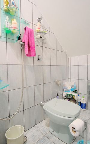 Casa à venda com 280m², 4 quartos e 3 vagasLavabo