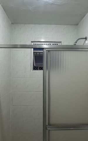 Apartamento para alugar com 83m², 3 quartos e 1 vaga Apartamento para alugar com 83m², 3 quartos e 1 vagaBanheiro da Suíte