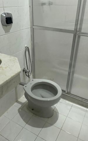 Apartamento para alugar com 83m², 3 quartos e 1 vaga Apartamento para alugar com 83m², 3 quartos e 1 vagaBanheiro da Suíte 2