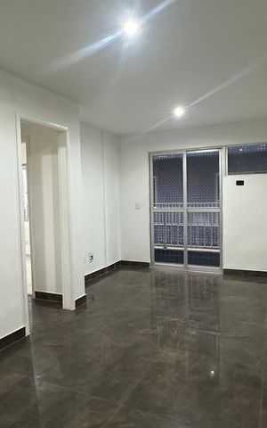 Apartamento para alugar com 83m², 3 quartos e 1 vaga Apartamento para alugar com 83m², 3 quartos e 1 vagaSala
