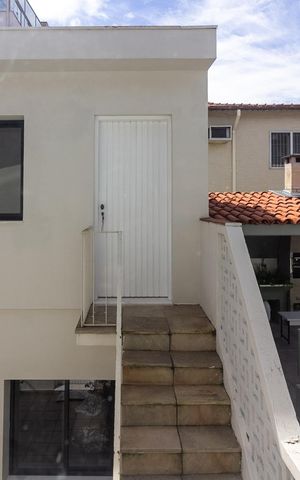 Casa à venda com 136m², 4 quartos e 2 vagas Casa à venda com 136m², 4 quartos e 2 vagasVista Quarto 3