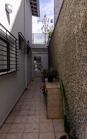 Casa à venda com 136m², 4 quartos e 2 vagas Casa à venda com 136m², 4 quartos e 2 vagasQuintal