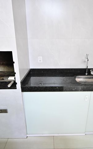 Casa à venda com 180m², 3 quartos e 3 vagas Casa à venda com 180m², 3 quartos e 3 vagasÁrea comum