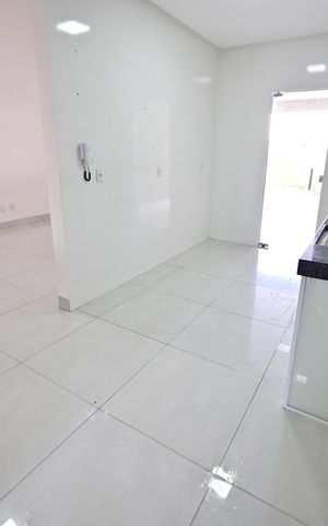 Casa à venda com 180m², 3 quartos e 3 vagas Casa à venda com 180m², 3 quartos e 3 vagasCozinha