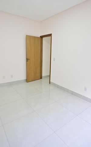 Casa à venda com 180m², 3 quartos e 3 vagas Casa à venda com 180m², 3 quartos e 3 vagasSuíte 1