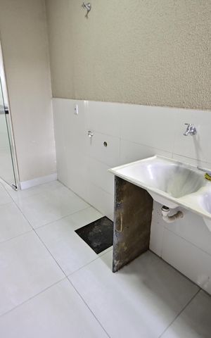 Casa à venda com 180m², 3 quartos e 3 vagas Casa à venda com 180m², 3 quartos e 3 vagasÁrea de Serviço