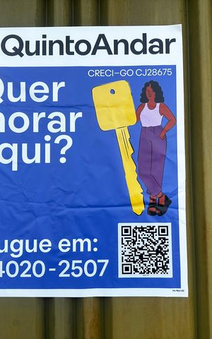 Casa à venda com 180m², 3 quartos e 3 vagas Casa à venda com 180m², 3 quartos e 3 vagasPlaquinha