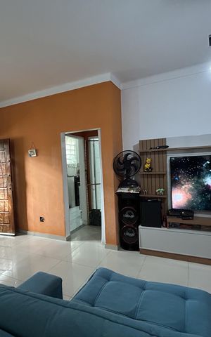 Casa para alugar com 100m², 3 quartos e 1 vagaSala