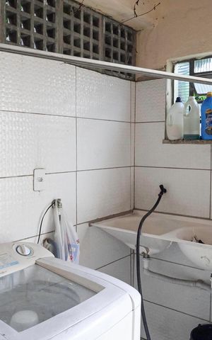 Casa à venda com 196m², 3 quartos e 2 vagas Casa à venda com 196m², 3 quartos e 2 vagasÁrea de serviço