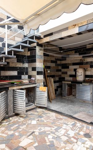 Casa à venda com 197m², 4 quartos e 1 vagaQuintal