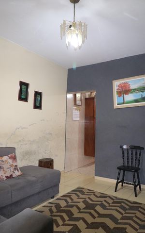 Casa à venda com 125m², 2 quartos e 1 vagaSala